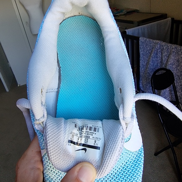 Nike Womens Run All Day 898484-004 Lace Up Blue White Running Shoes Size US 6 - Picture 9 of 11